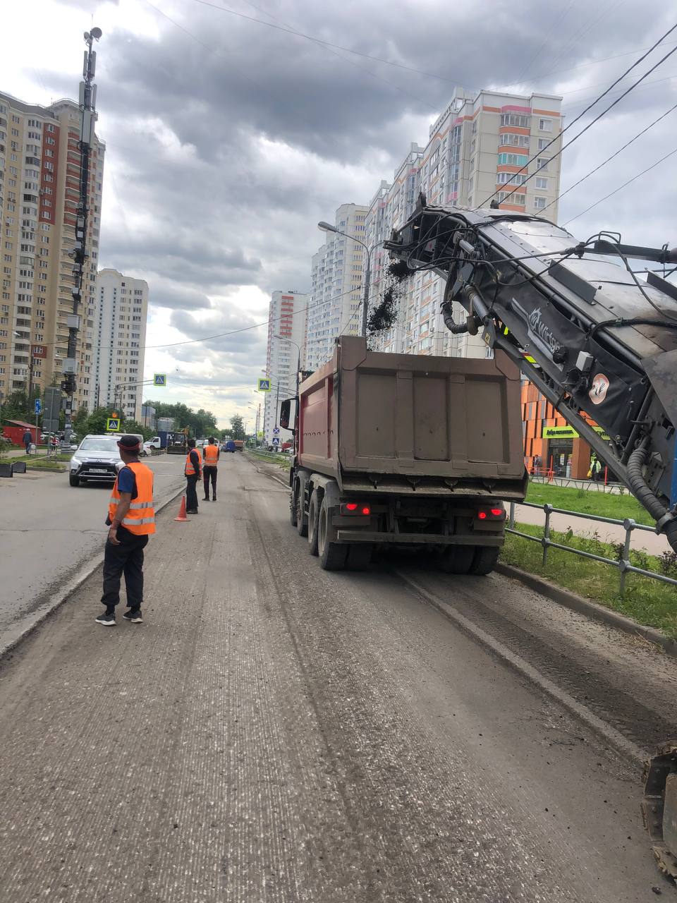 В Люберцах ремонтируют дорогу на проспекте Гагарина | Администрация  городского округа Люберцы Московской области